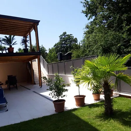 Zagar With Jacuzzi Porec