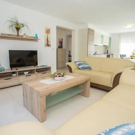 Zagar With Jacuzzi Porec